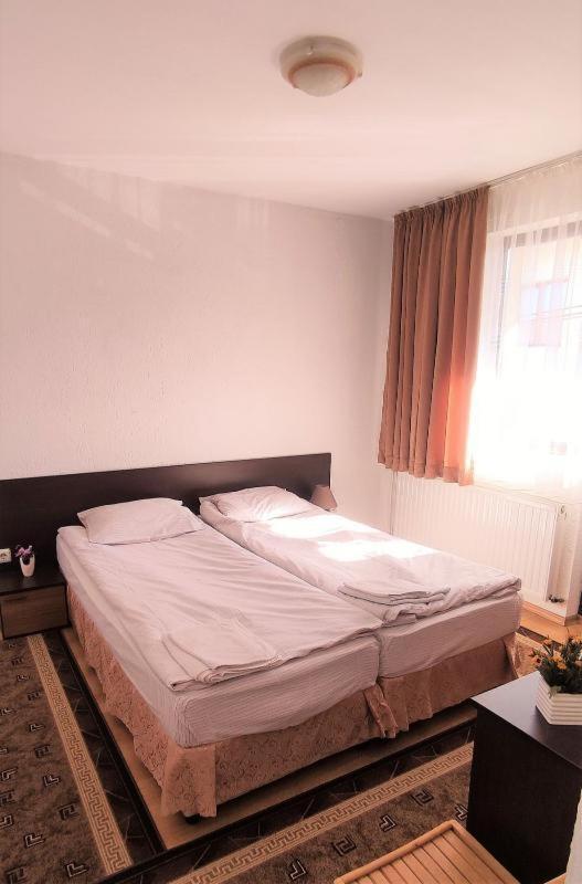 Djolevi Guesthouse Добриниште Экстерьер фото